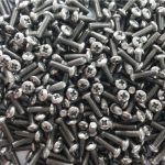 gr5 titanium alloy fastener alang sa industriya nga m4x10 nga screw