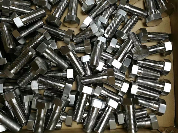 naandan nga fastener 316 stainless steel din931 hex bolt nga adunay maayong presyo