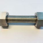 mga bolsa sa stud c / w 2 nga mabug-at nga hex bolts